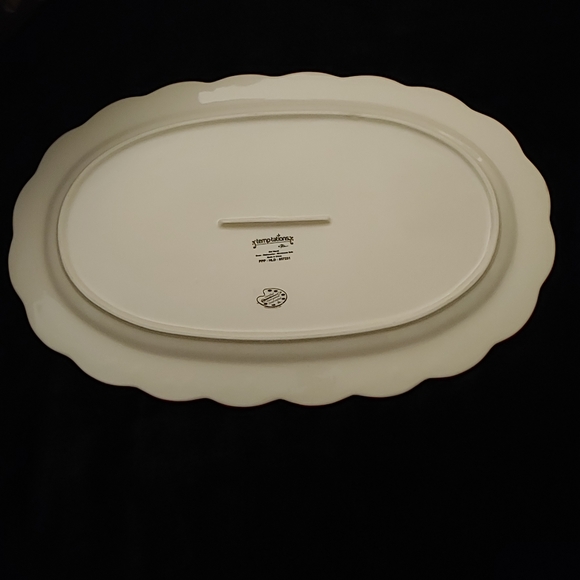 Temptations Old World Red Oval Platter - Picture 5 of 7